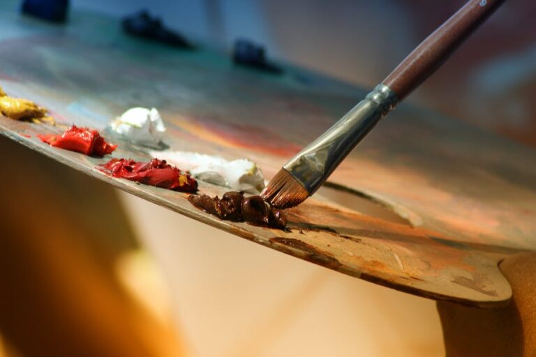 Creating Art: A Simple Guide To Creative Expression